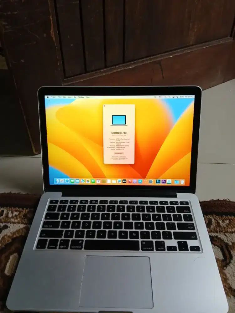 Macbook pro 13-inch, Early 2015 8/256gb