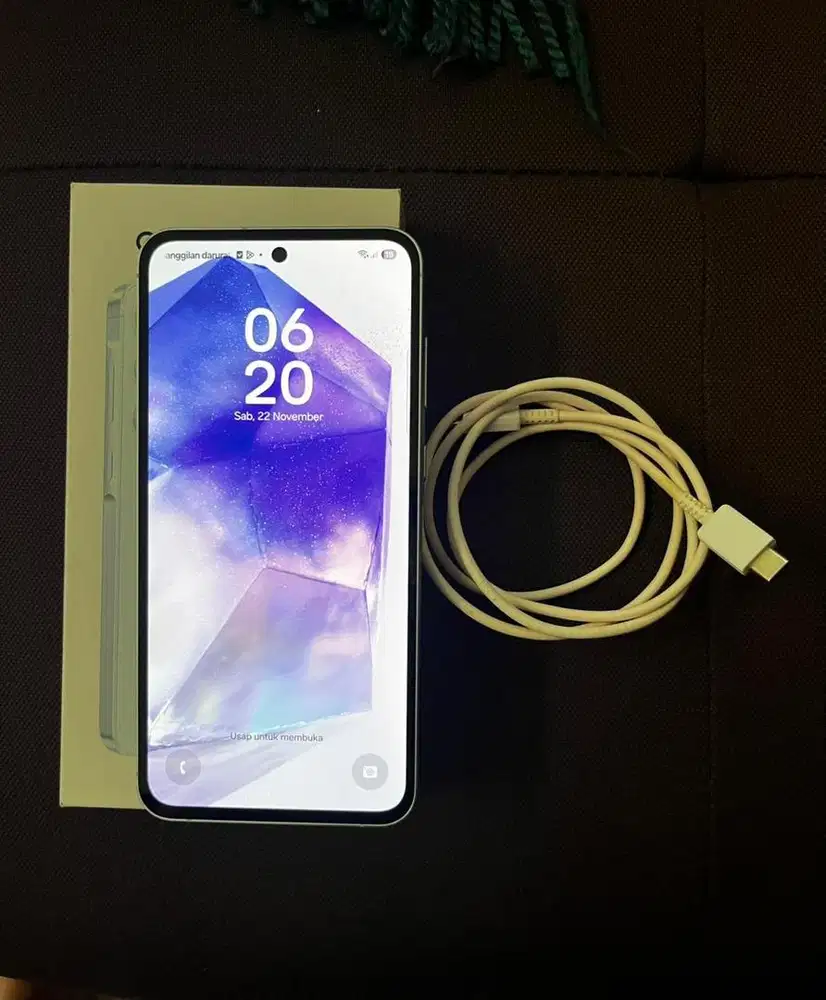 Dijual cepat Samsung A55 5G 12/256