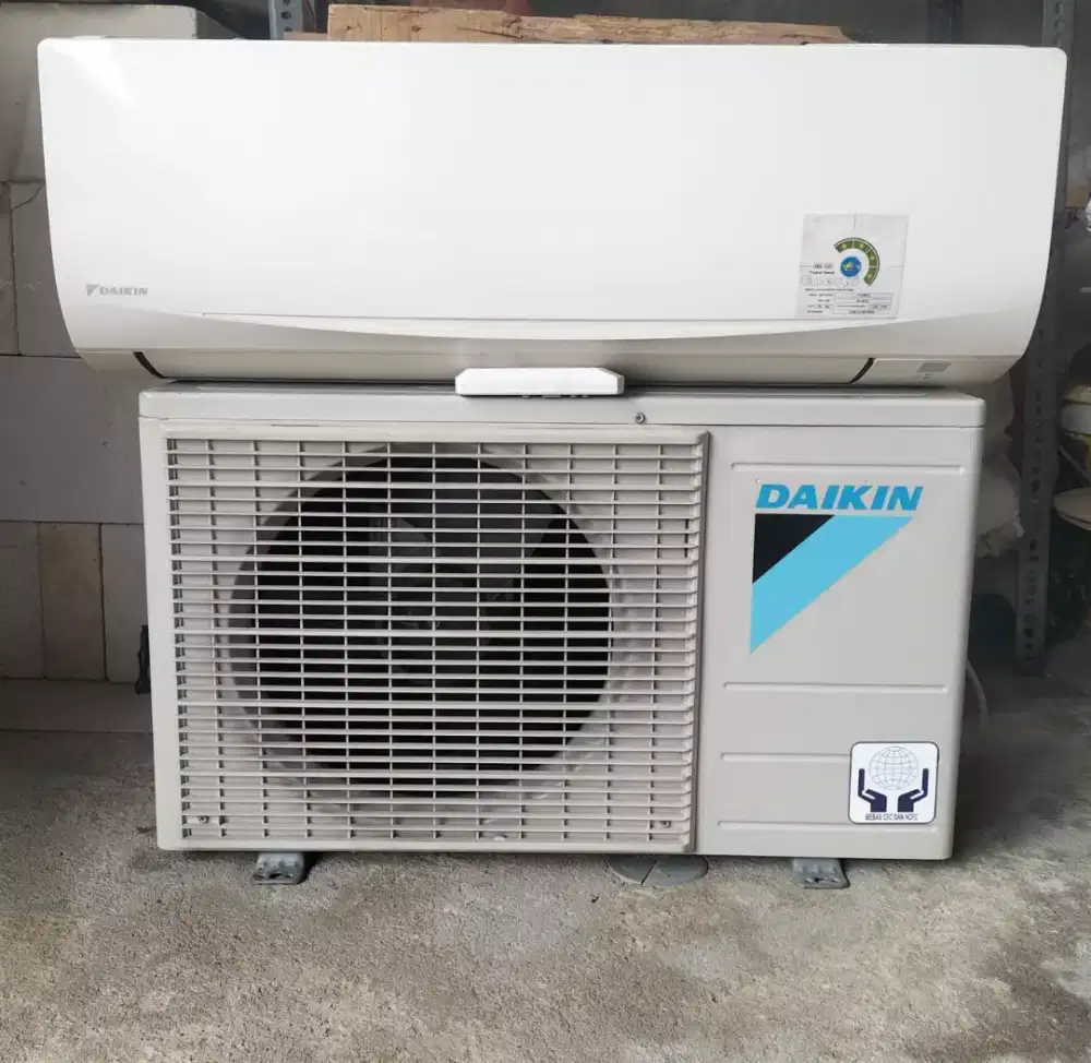 Daikin Thailand 1pk R32