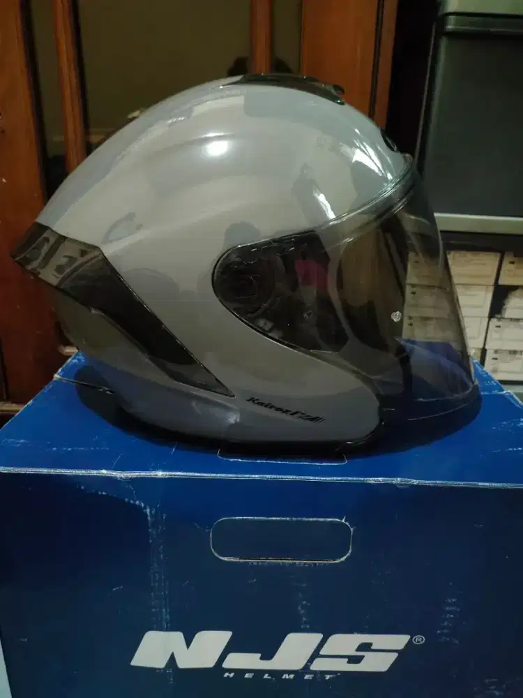 Helm njs kairoz & Cakil JS