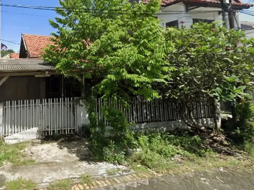 Rumah Lama Tenggilis Hitung Tanah Cocok Dibangun Kos Strategis Dekat UBAYA