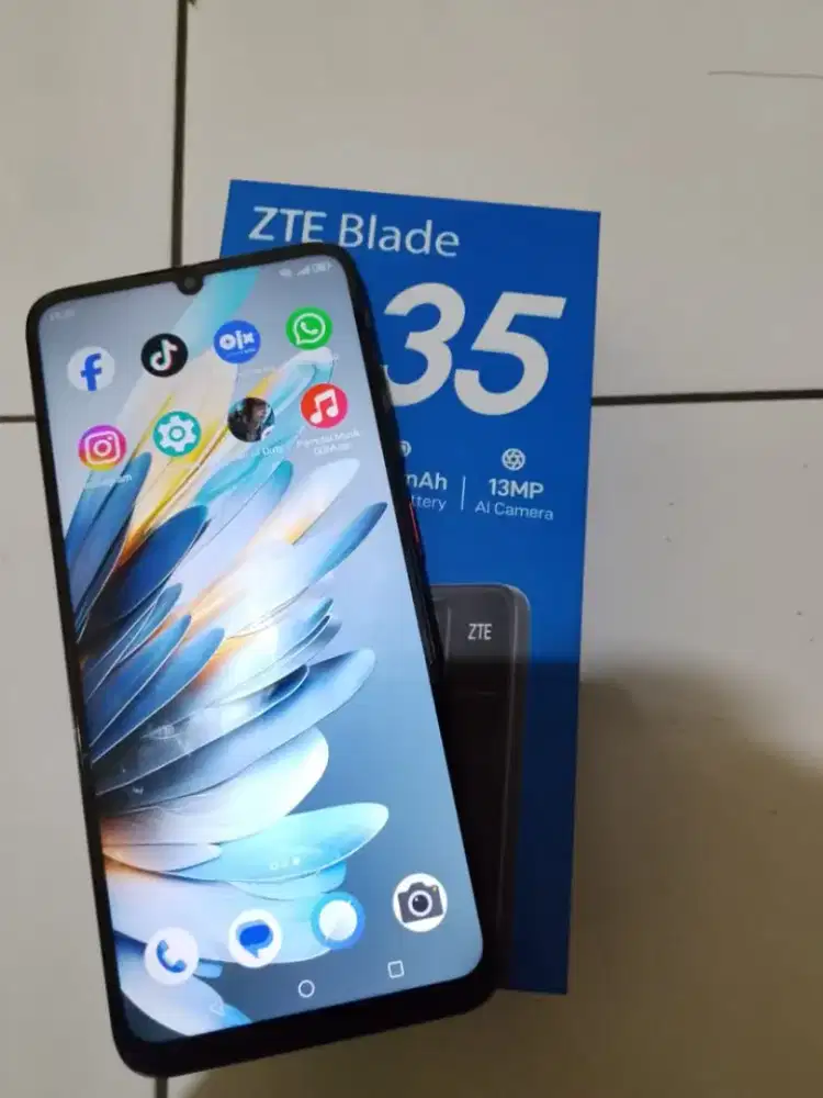 ZTE Blade a35 4+4/64