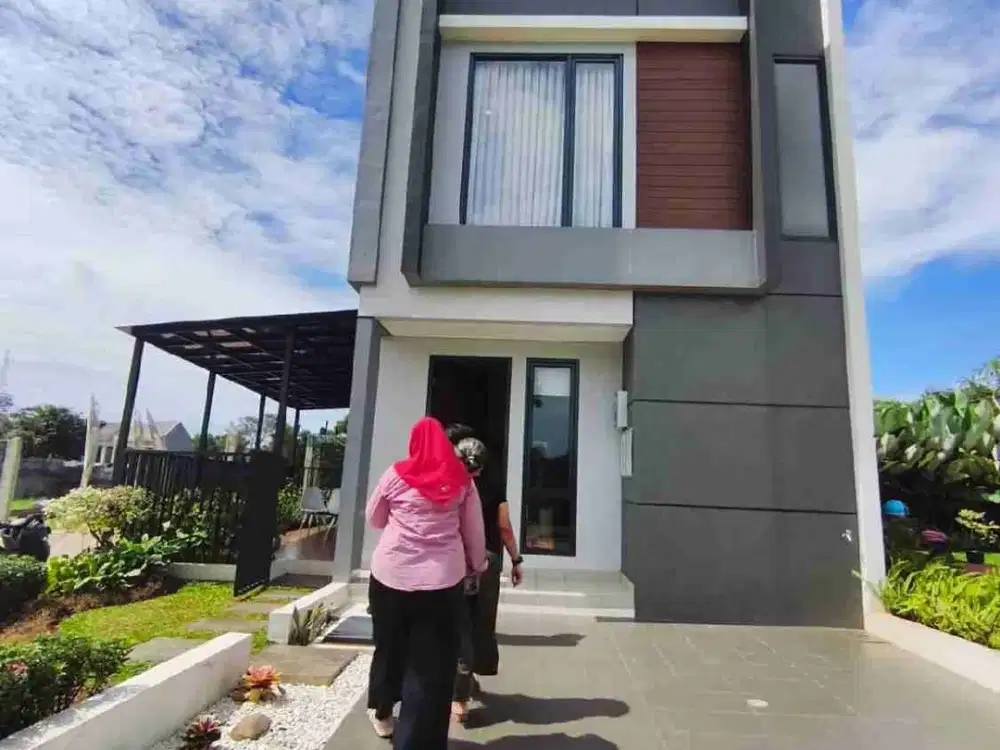 rumah 2 lantai dekat dengan umpan 2 fasum lengkap Serpong jaya