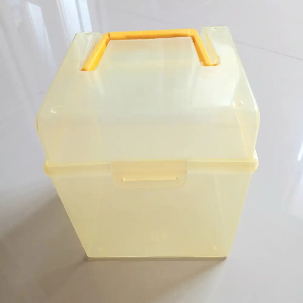 Kotak Box serbaguna Lion Star, bekas