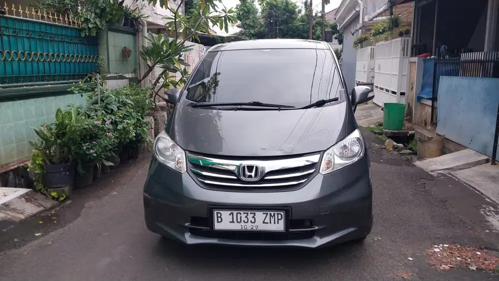 Honda Freed sd at ac doble 2013 Bensin