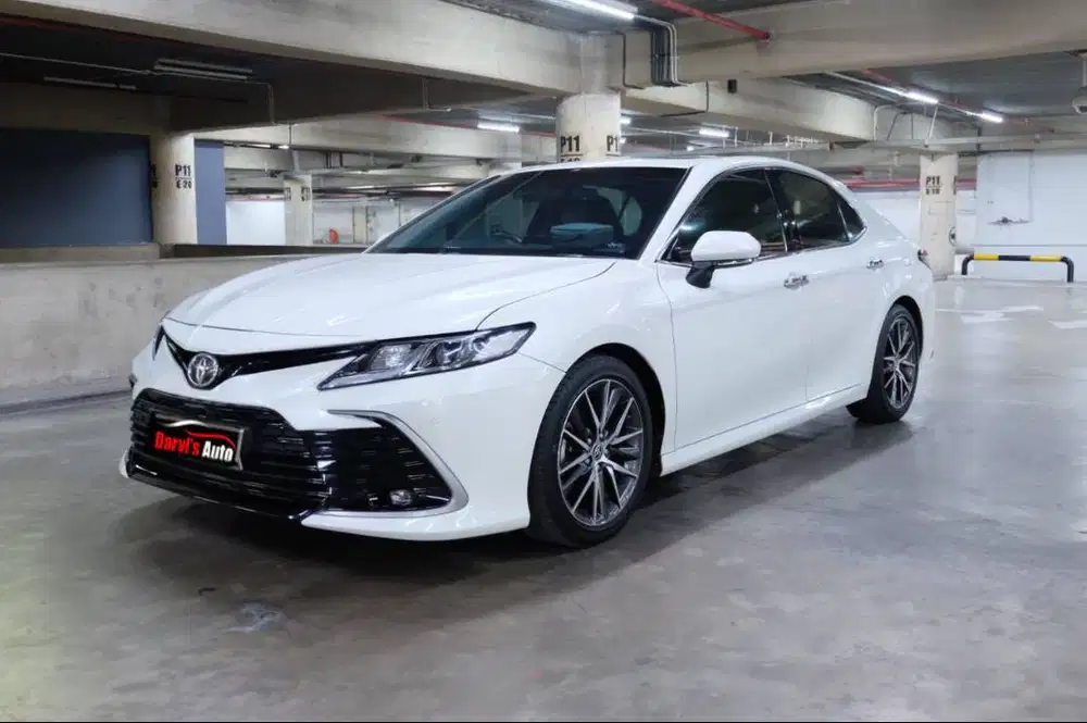 2022 Toyota Camry V 2.5 Facelif Sunroof Like New TDP 8jt