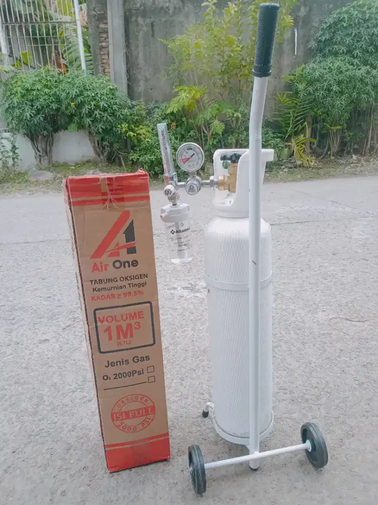 Tabung oksigen kosong lengkap