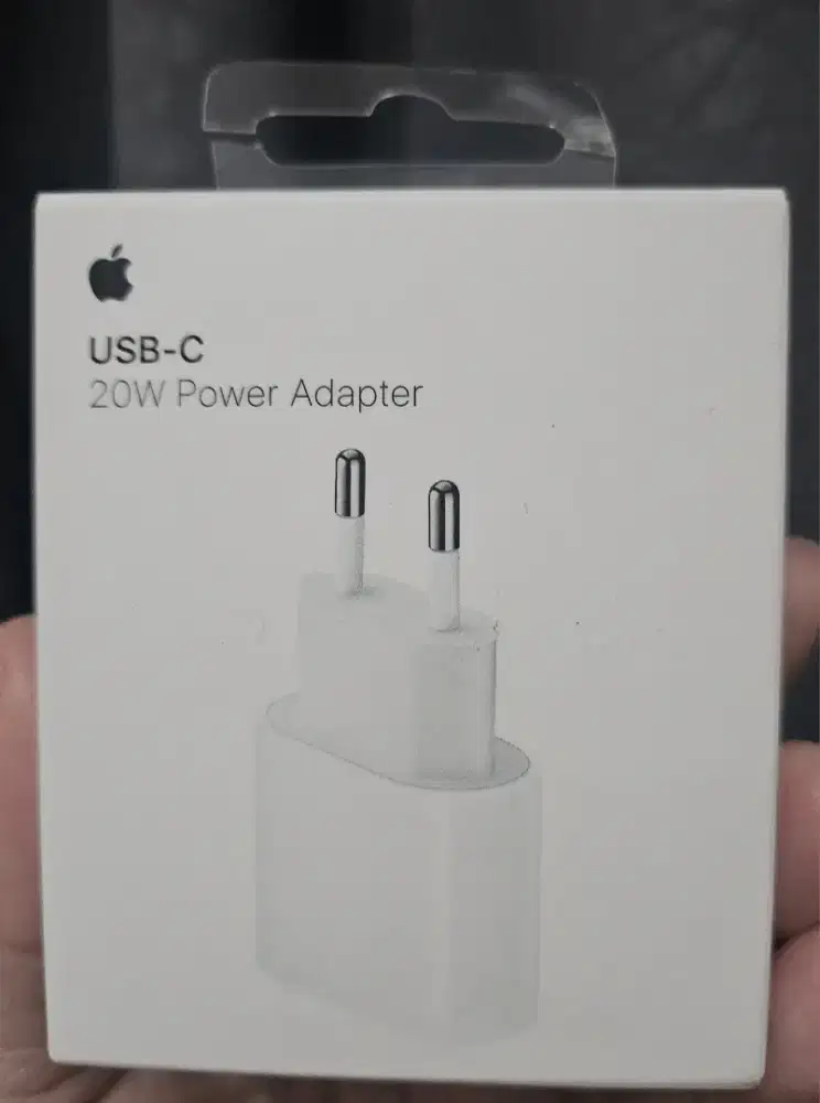 Apple 20W USB-C Power Adapter 100% ASLI