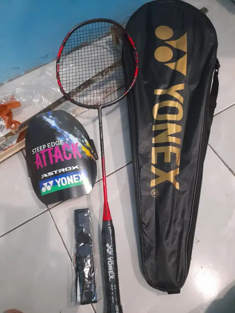 Raket yonex arcsaber 11 pro no minus masih baru