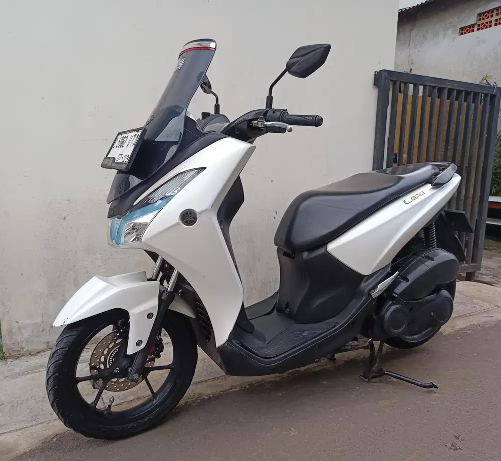 Di jual cepat Lexi 2019 lengkap bagus