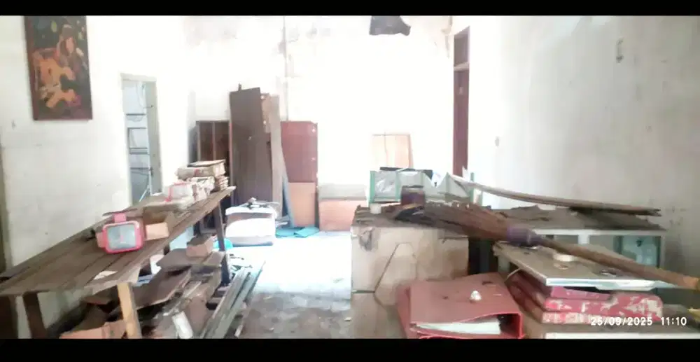 Jual rumah Tua Hitung Tanah saja Di Kota