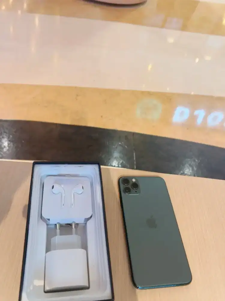 Iphone 11 pro max 256gb butuh waktu baru