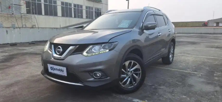 DP MURAH Nissan X-Trail 2.5 Bensin-AT 2015 2TDMRI