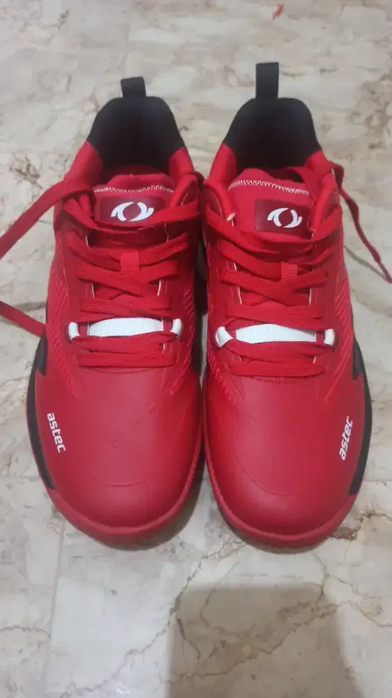 Sepatu Badminton Astec Motion New