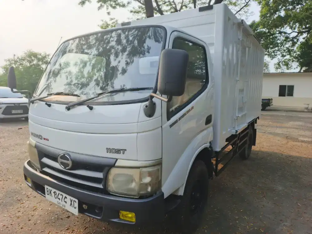 2012 Hino Dutro Engkel 110 ST Box Besi