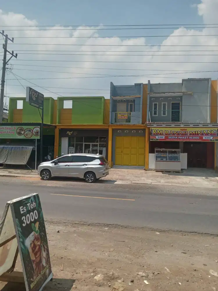 Ruko 2 Lantai Strategis di Jalan Raya Maron – Kedu Temanggung