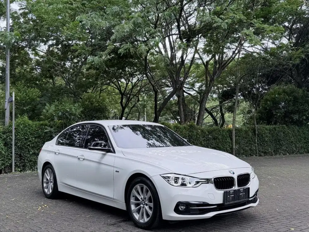 BONUS DASHCAM!! BMW 320i SportLine F30 LCI Digital speedo tahun 2017
