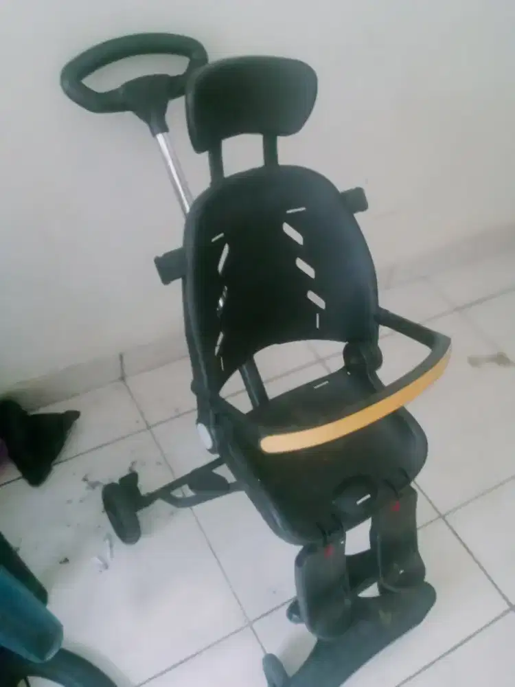 Stroller Bangku Anak Lok Kemanggisan