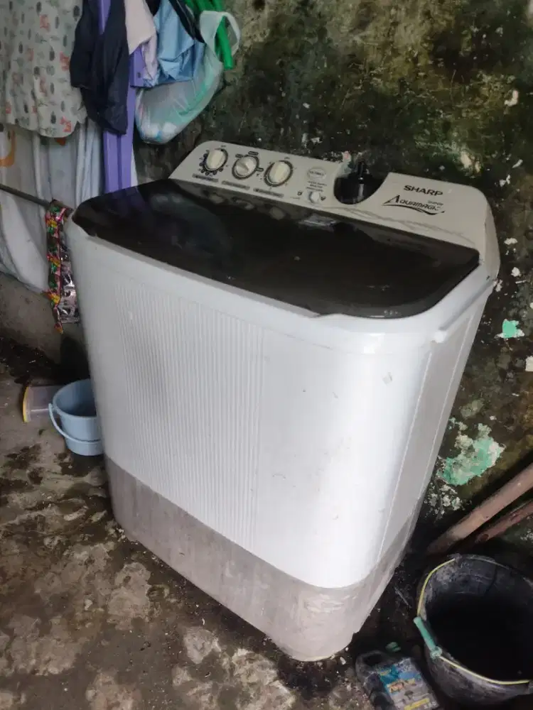 Kulkas Sharp ES-T86CL