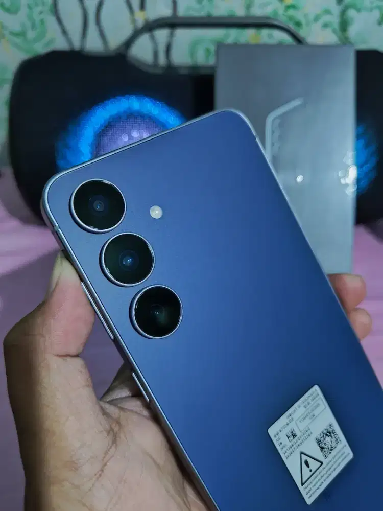 SAMSUNG S25 FE 8/256GB LIKE NEW 1 BULAN PAKAI FULLSET FRESH