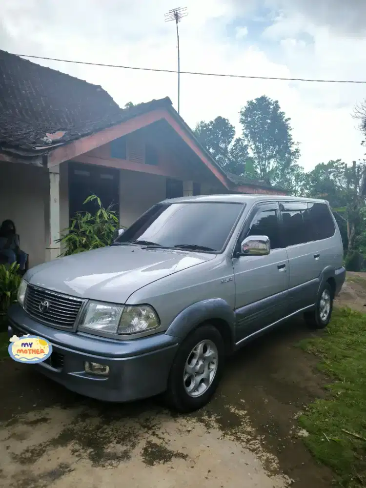 Kijang Krista 2001 Bensin