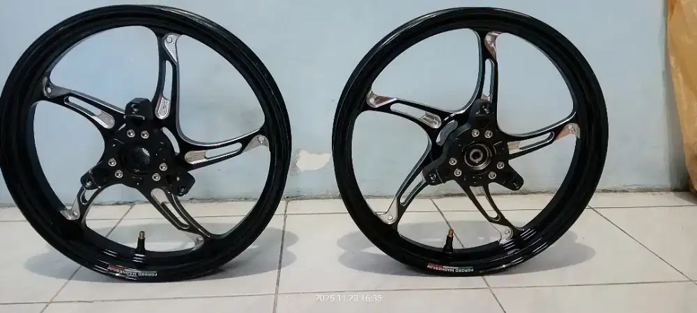 VND Velg Racing New Speed 185x14 & 215x14 - Aerox Alpha