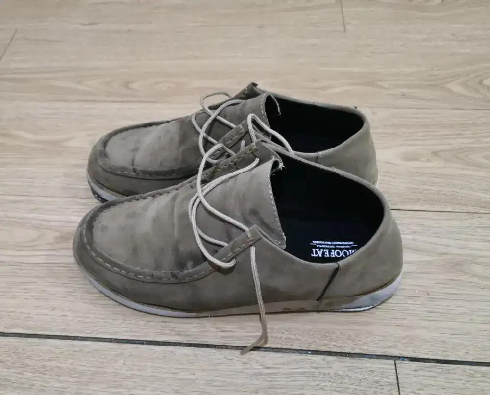 Sepatu Moofeat Size 43