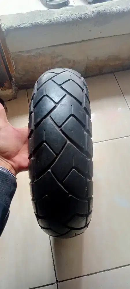 Ban & Velg Behel Vesmet 120/70 Lok Kemanggisan