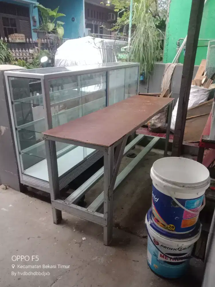 Meja Panjang serbaguna