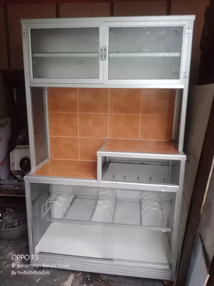 Rak piring rangka besar