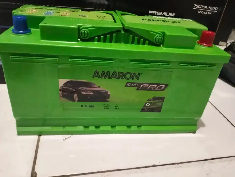 AKI AMARON DIN 100 BMW MERCY AUDY CHEVROLET FERARI GOOD CONDITION 100%