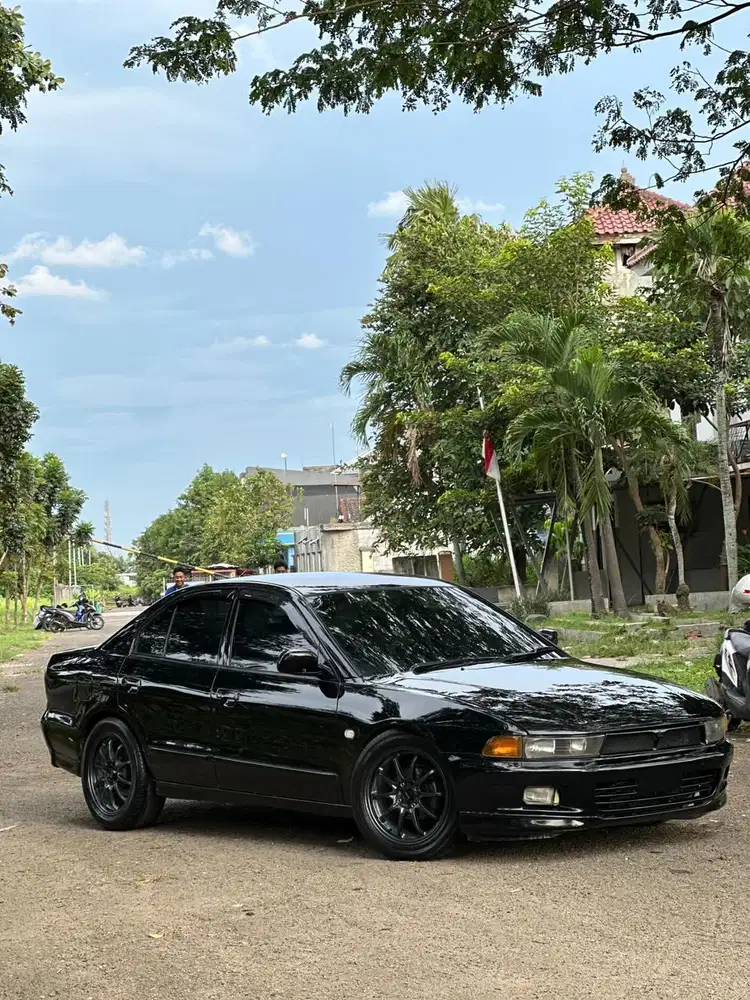 Mitsubishi Galant 2000 Bensin