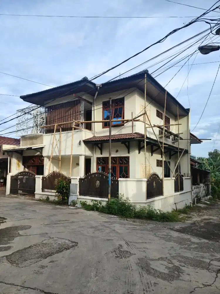 Disewakan Rumah di Kawasan Strategis Pusat Kota Depok