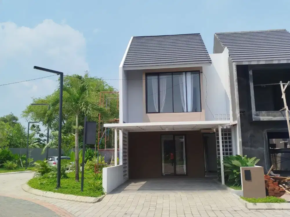 Di Jual Rumah Aventis 2 Lantai Di Selatan Surabaya