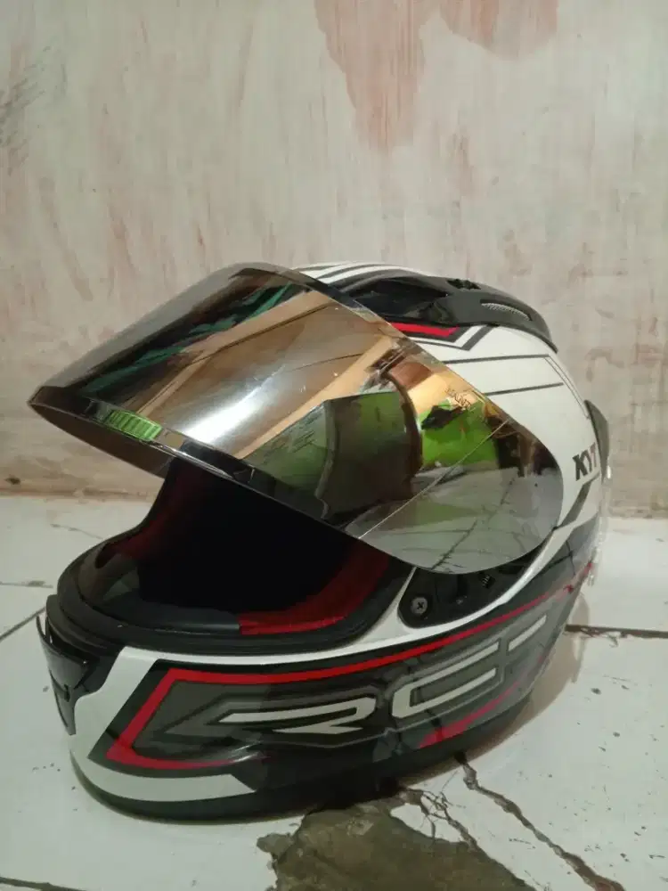 Helm Kyt Rc7 Black And White