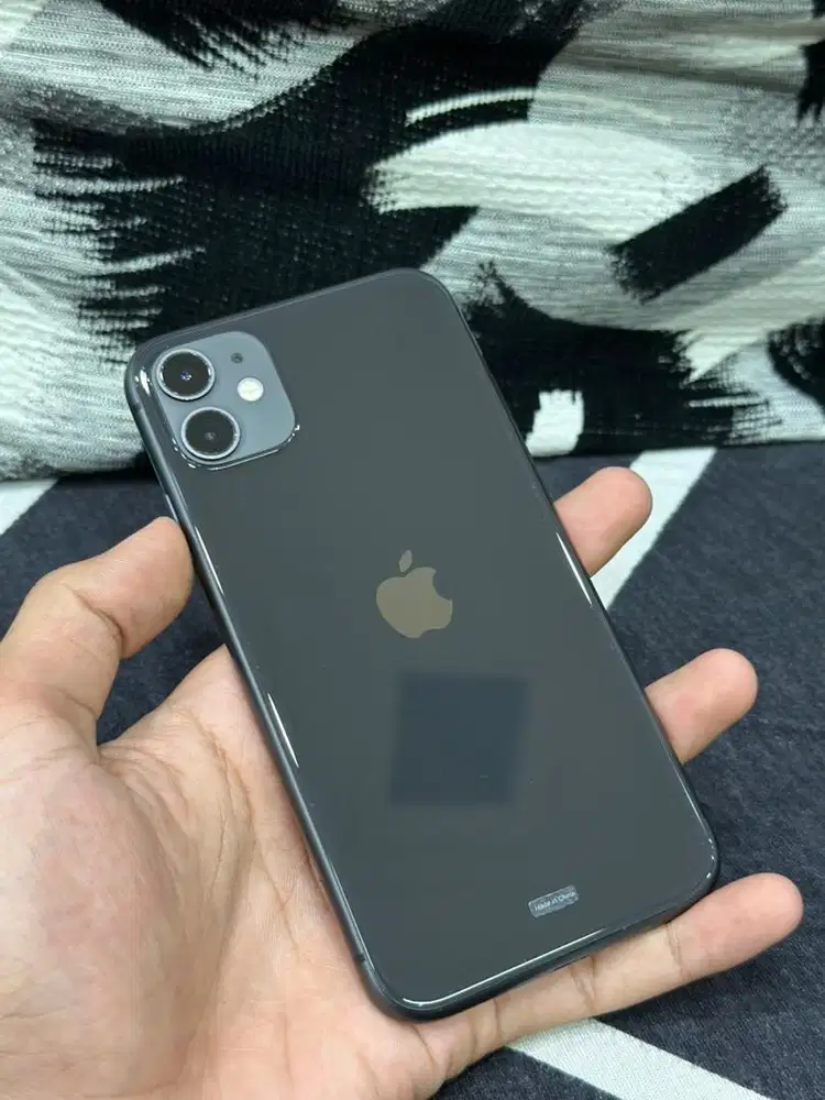 iPhone 11 128Gb iBox