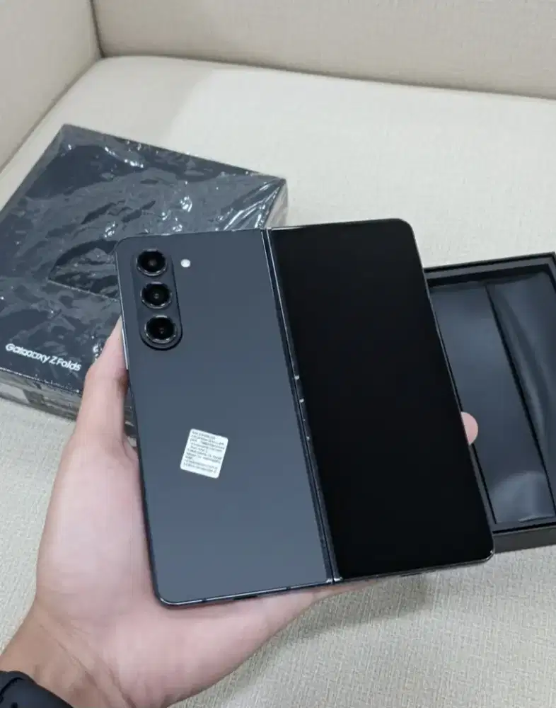 Samsung Galaxy Z Fold 5 12/1tb Sein Resmi