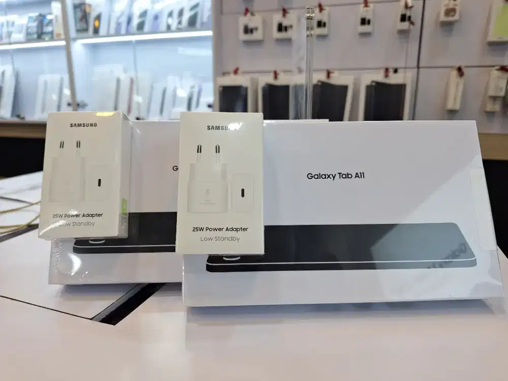 Samsung Tab A11 _ free Adapter charger
