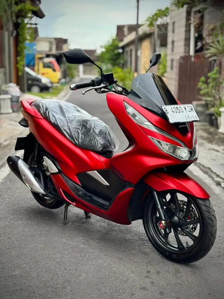 HONDA PCX 150 KEYLESS KOMPLIT SIAP GAS
