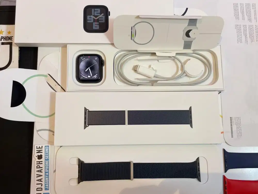 Apple Watch SE (Gen 2) 44MM Midnight Al Midnight SL GPS Ex iBox Resmi