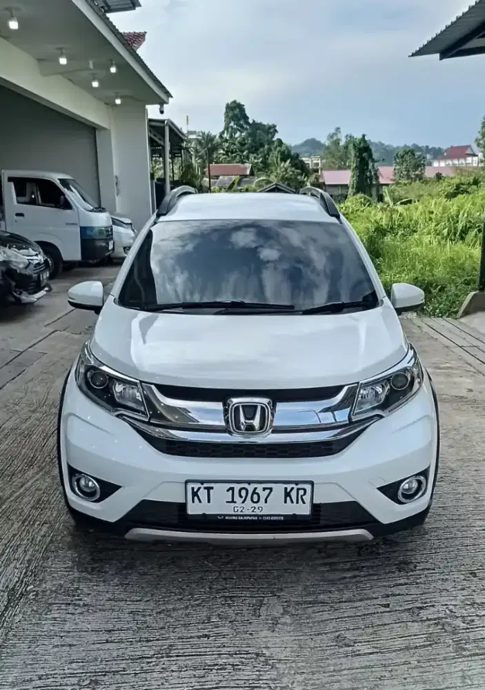 Honda BR-V 2.5 E MT Tahun 2018