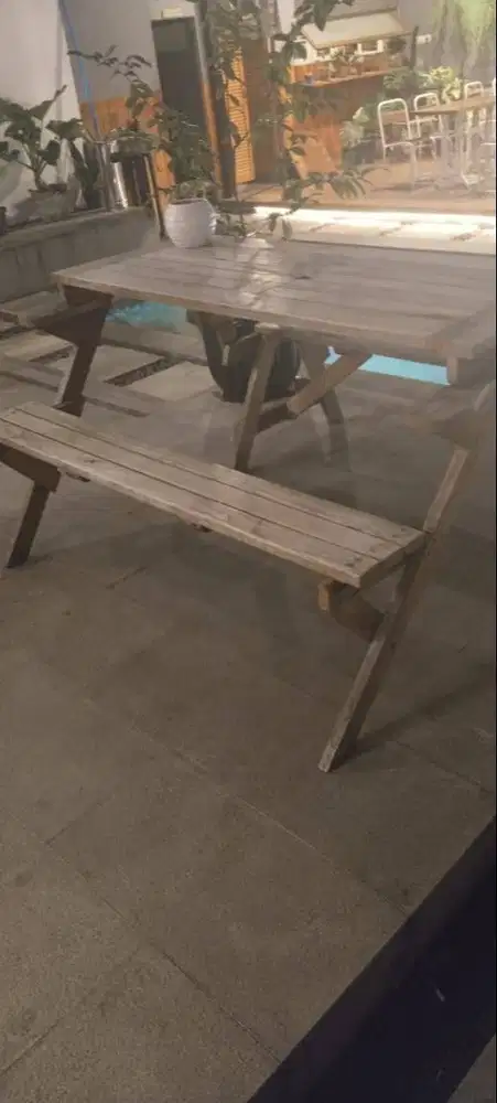 Kursi Meja 1 Set Kayu Outdoor