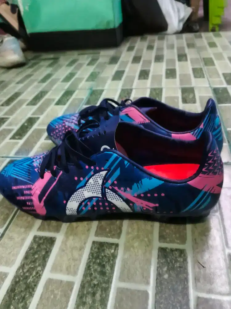 Dijual sepatu bola ortuseight havoc FG size 44 Original