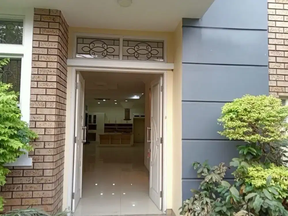 Dijual Rumah Minimalis Janur Elok Semua Kamar Tidur dengan Kamar Mandi Dalam LT 10 x 200 bangunan 2,5 lantai