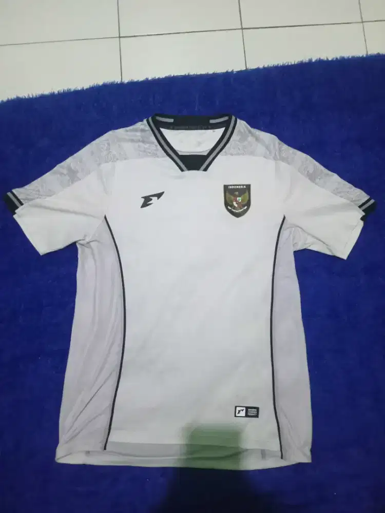Jersey Away timnas Indonesia 2025 authentic erspo Replica Version