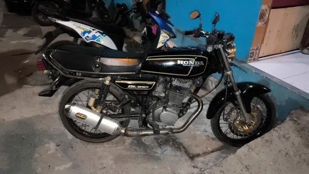 Motor honda GL100