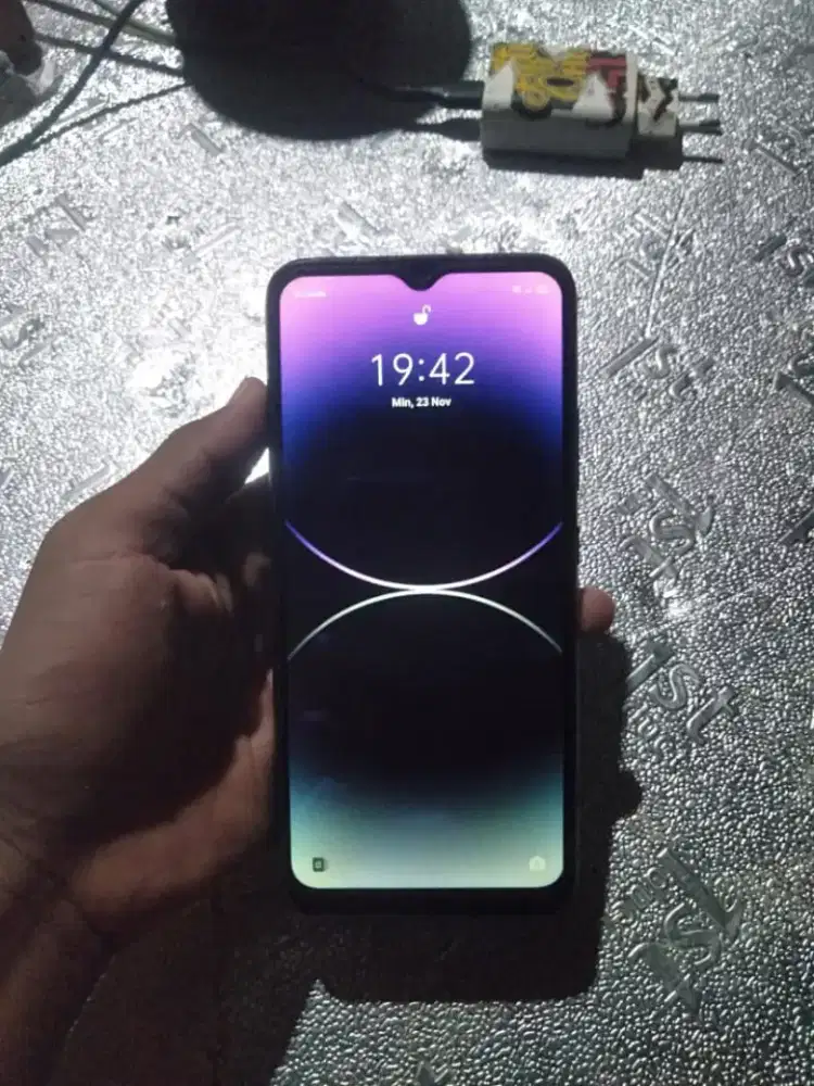 Jual aja tuh hp relmi c20 sama relmic2 nominus kelengkapan batangan