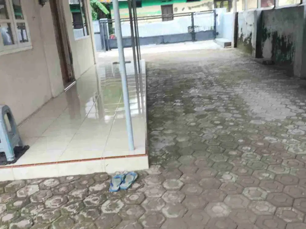 Rumah berhalaman luas cocok utk Dapur MBG di Palimanan