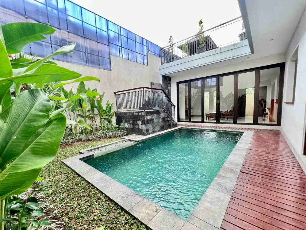 villa fully furnished lokasi strategis seminyak SHM lingkungan tenang