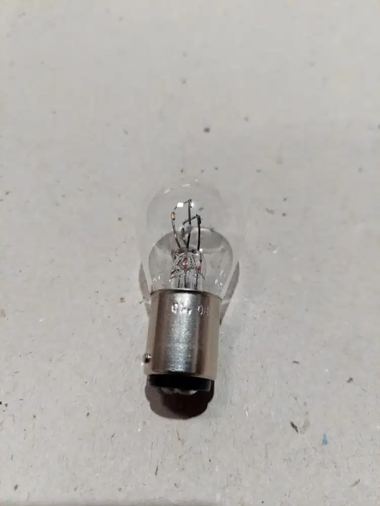 ORIGINAL PRODUK PHILIPS BOHLAM LAMPU REM.LAMPU STOP MOTOR/MOBIL